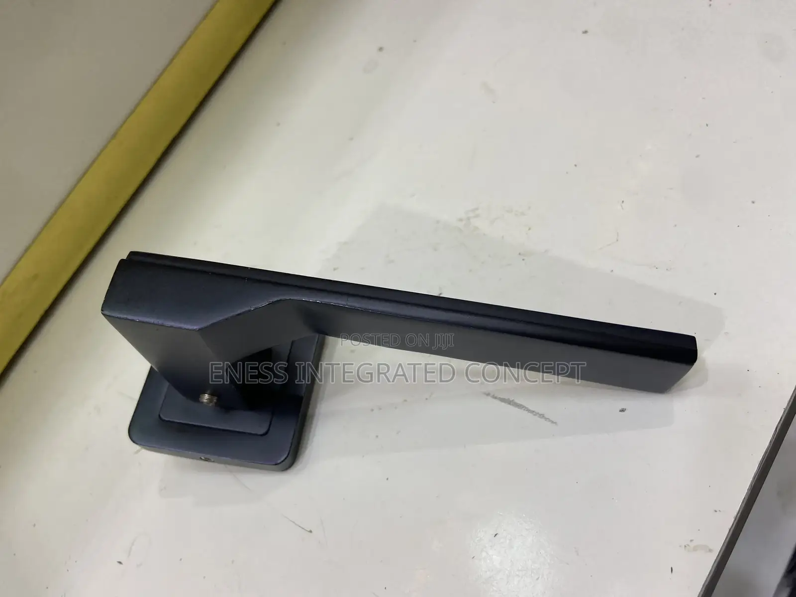 Black Coated Luxury Handle