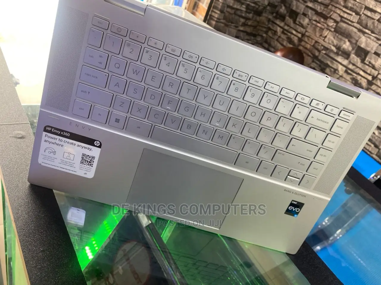 Laptop HP Envy X360 8GB Intel Core I5 SSD 256GB