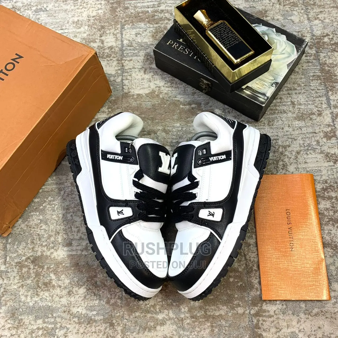Louis Vuitton Trainer Maxi “Black/White” Sneakers