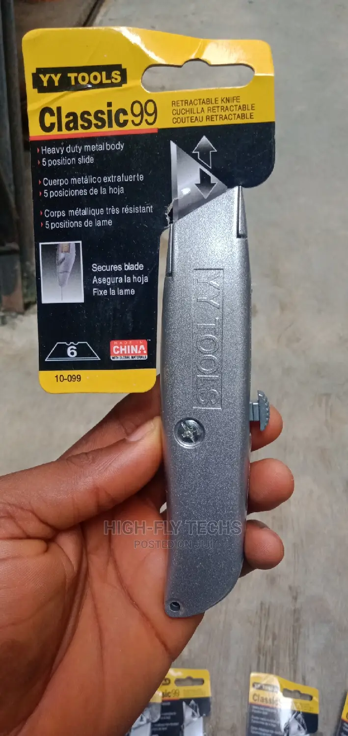 Classic99 Retractable Knife