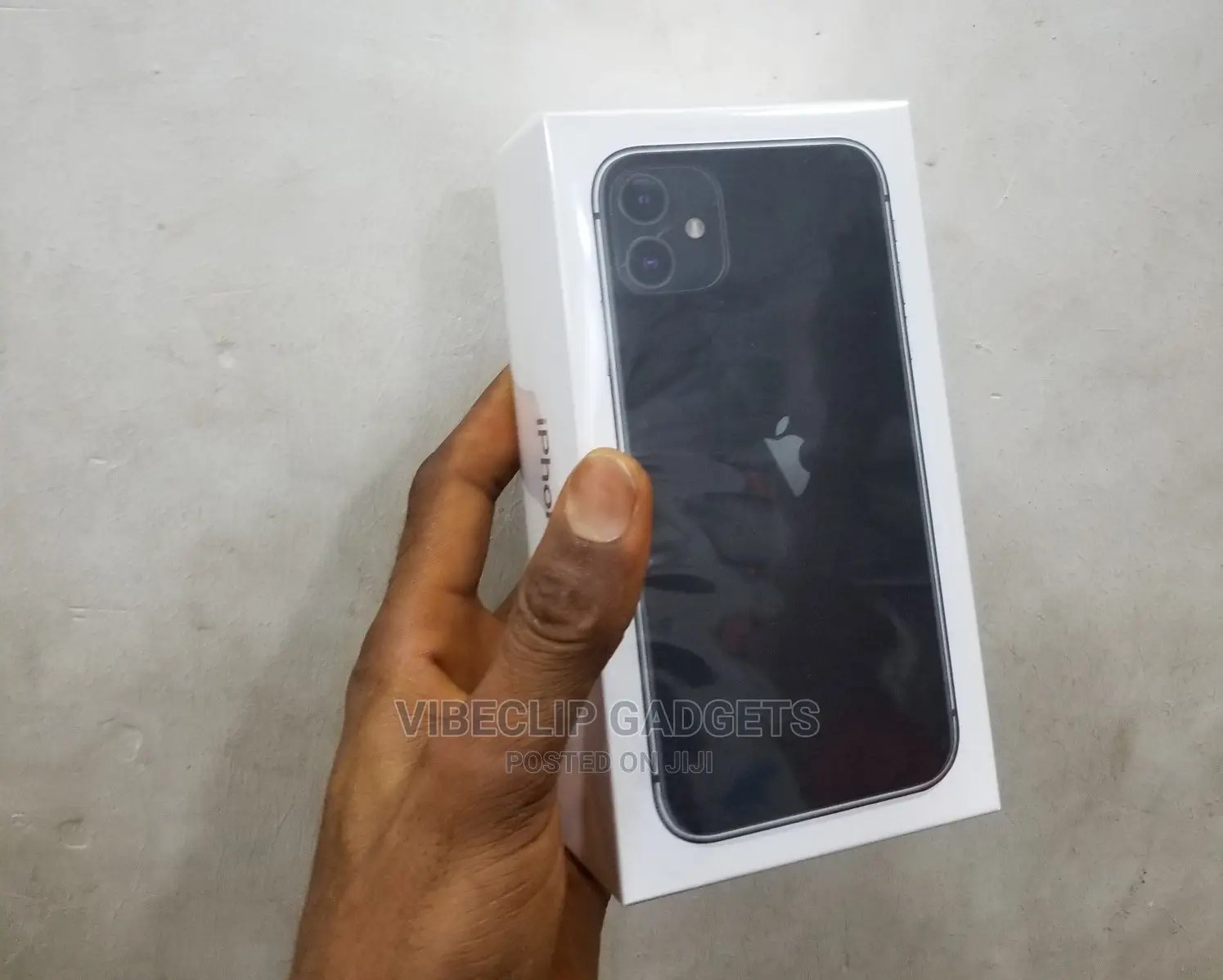 New Apple iPhone 11 128 GB Black