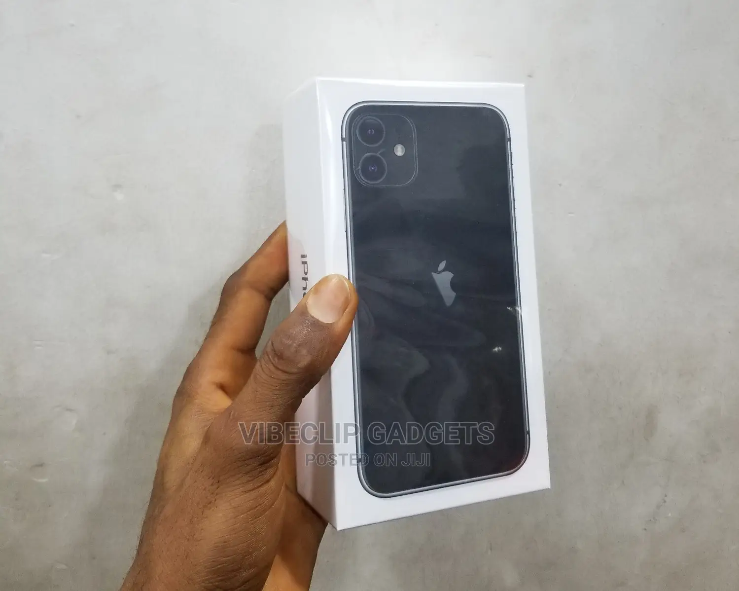 New Apple iPhone 11 128 GB Black