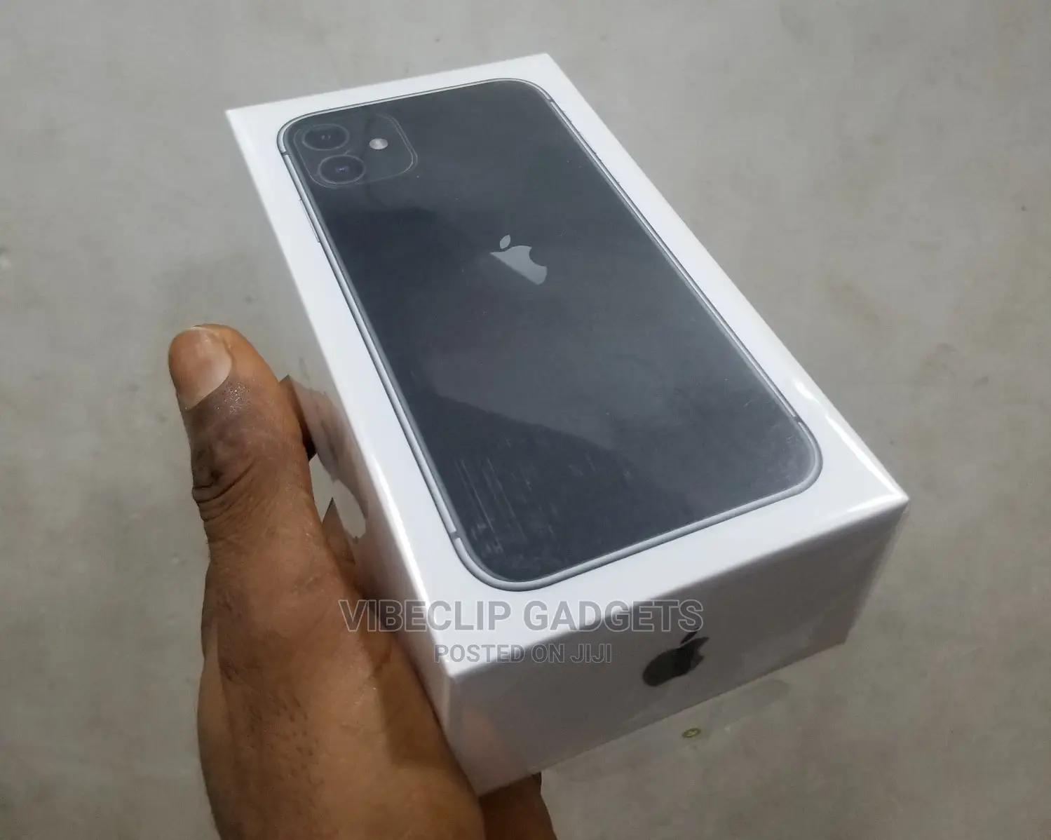 New Apple iPhone 11 128 GB Black