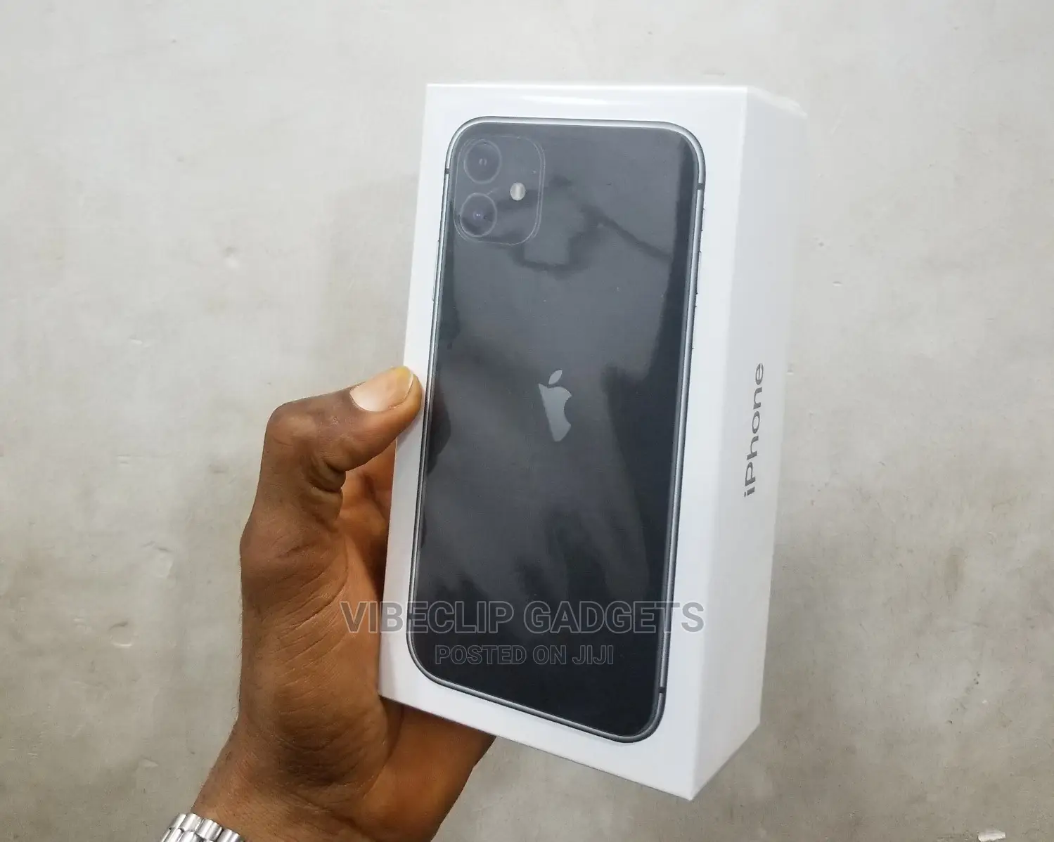 New Apple iPhone 11 128 GB Black