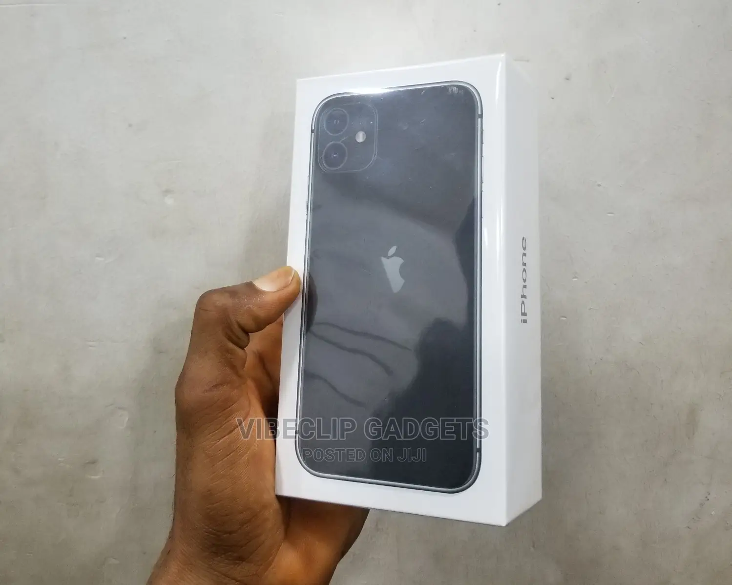 New Apple iPhone 11 128 GB Black