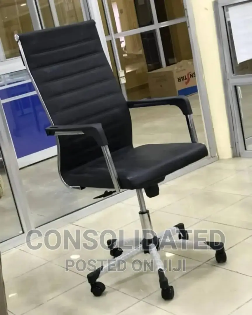 Convenient Office Swivel Chair