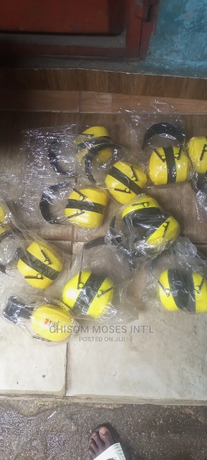 3m Ear Muffs ( Overhead)