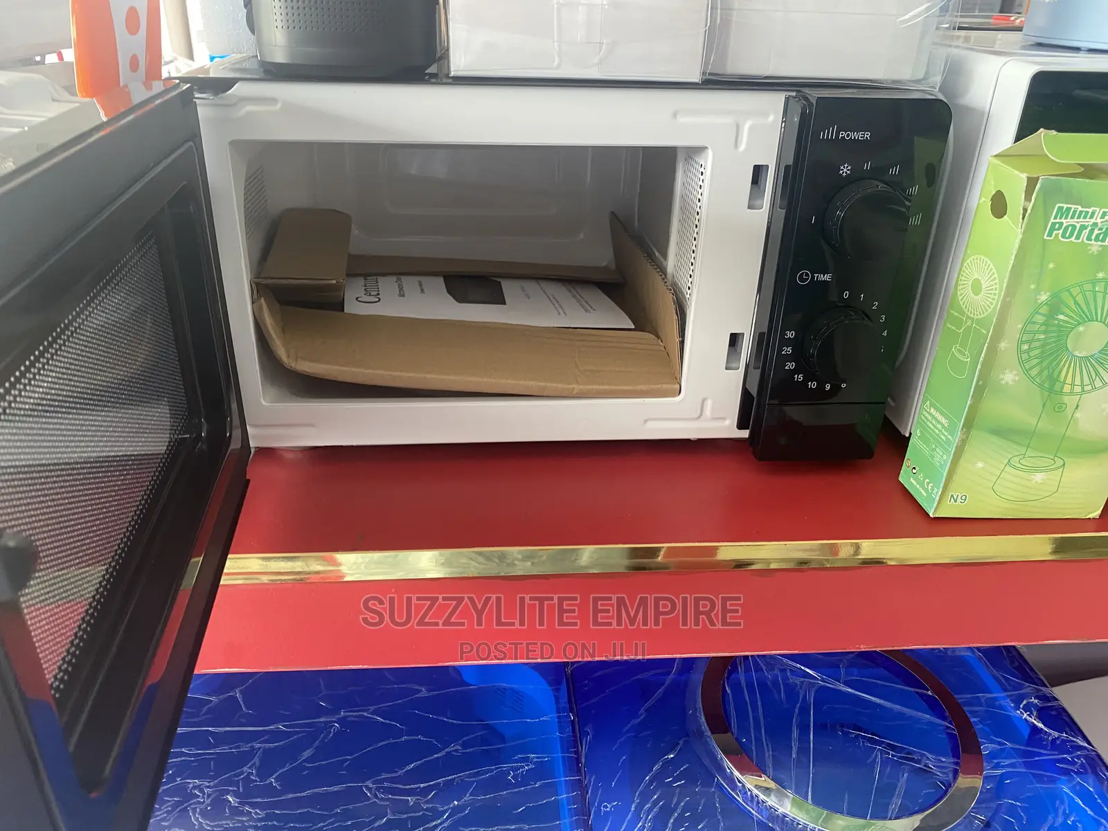 Century 20 Liters Microwave