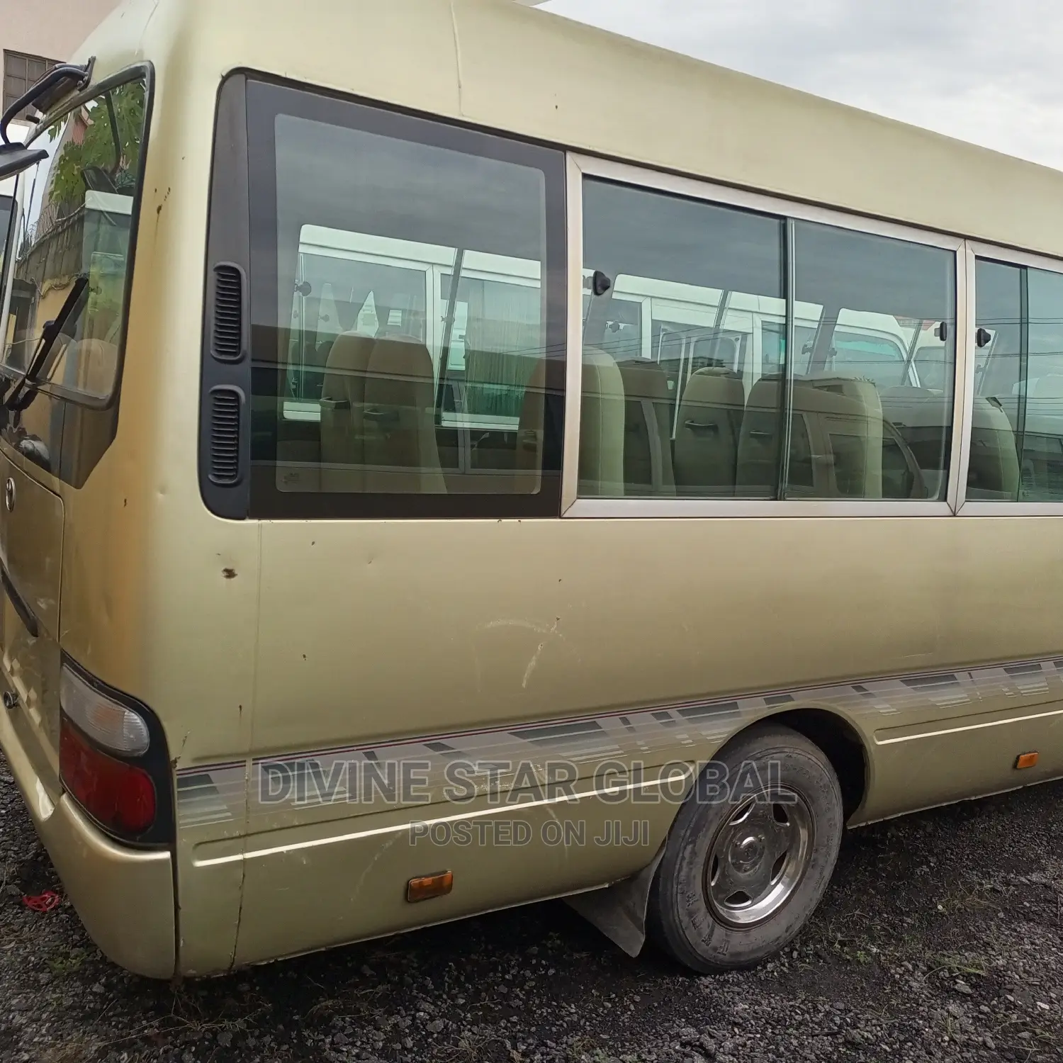 Toyota Coaster 2015 Gold