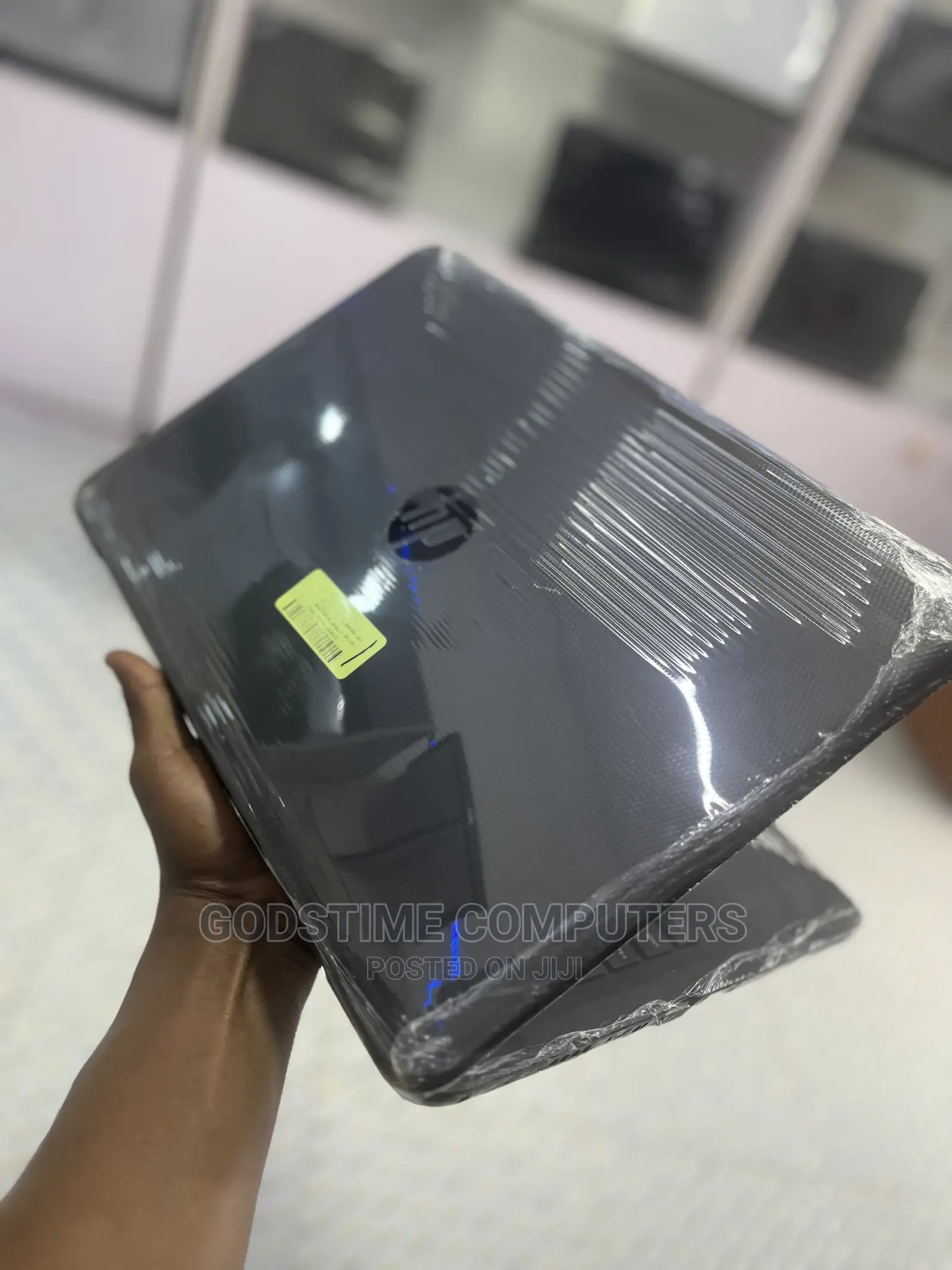 New Laptop HP 250 G4 8GB Intel Core I5 HDD 500GB
