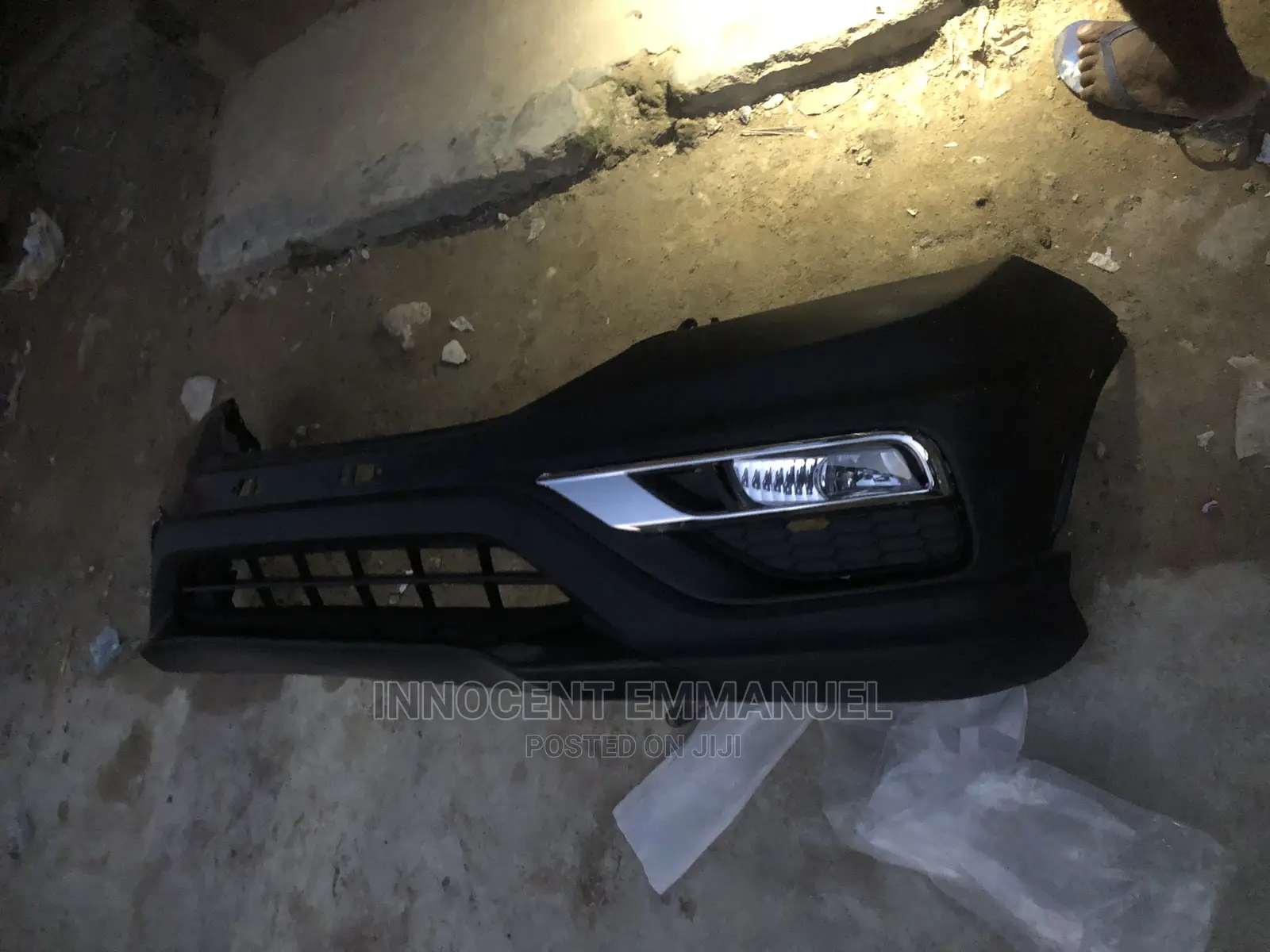 Complete Front Bumper for Honda CR-V 2015/2016 Model