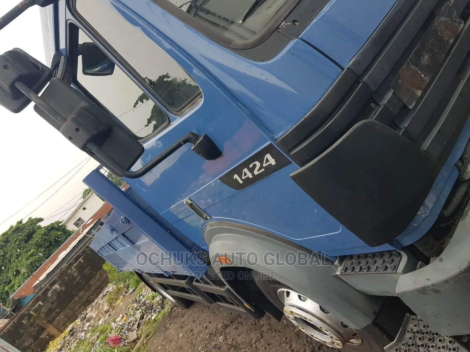 M/Benz Pick Up Van 10bolits 1424 Model