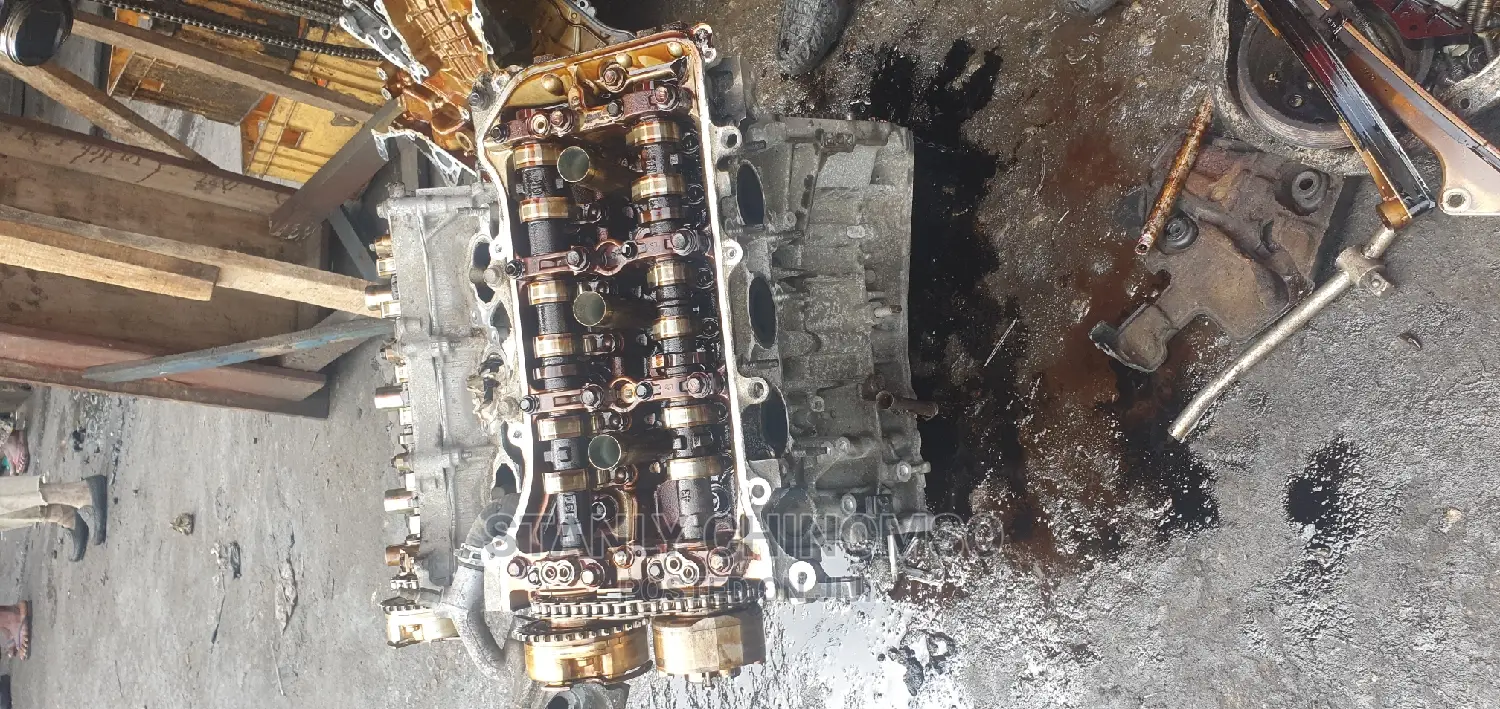 Half Engine for Toyota Sienna 08