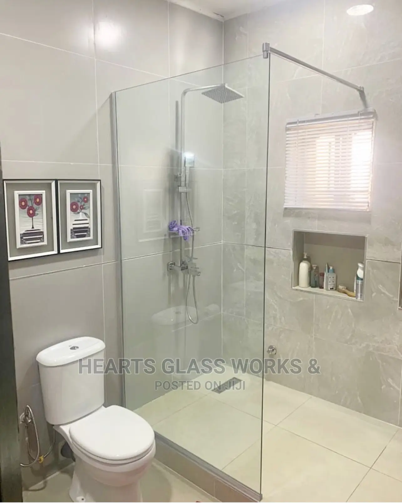 Shower Enclosure Installed With 10mm Tempered