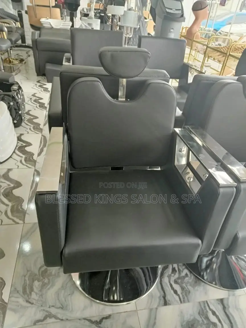Barbing Chair