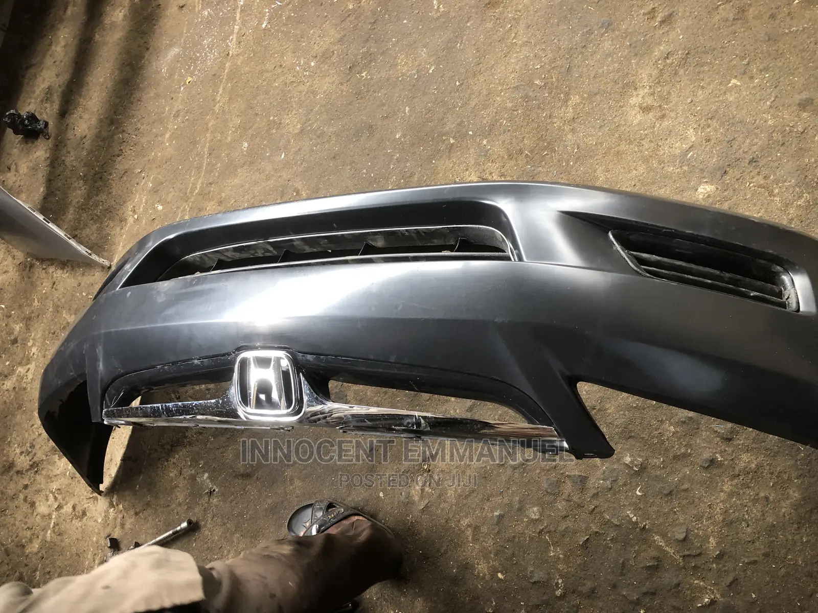 Complete Front Bumper for Honda Accord 2006/2007 Model