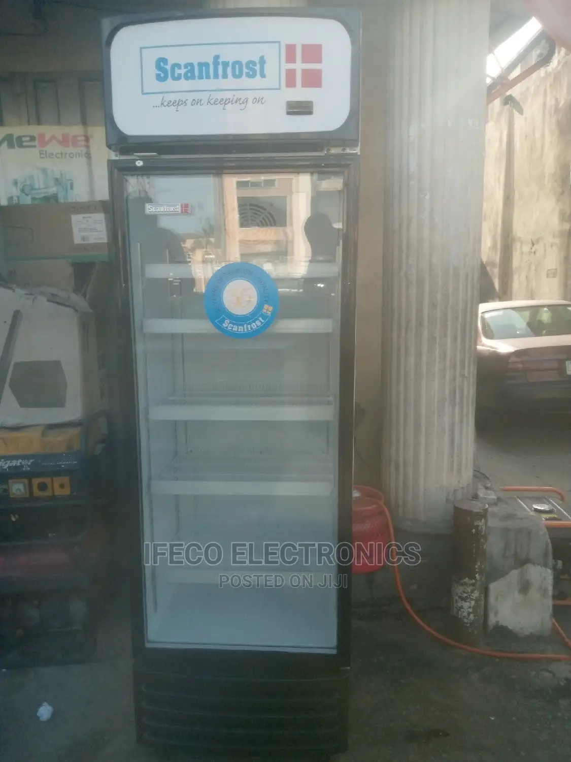 Scanfrost Show Glass Chiller