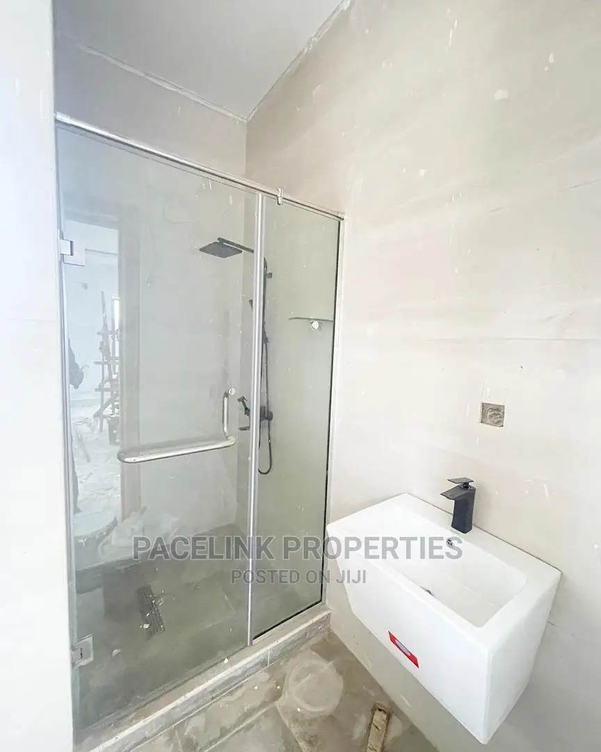 Furnished 5bdrm Duplex in Agungi Estate, Lekki Expressway for sale