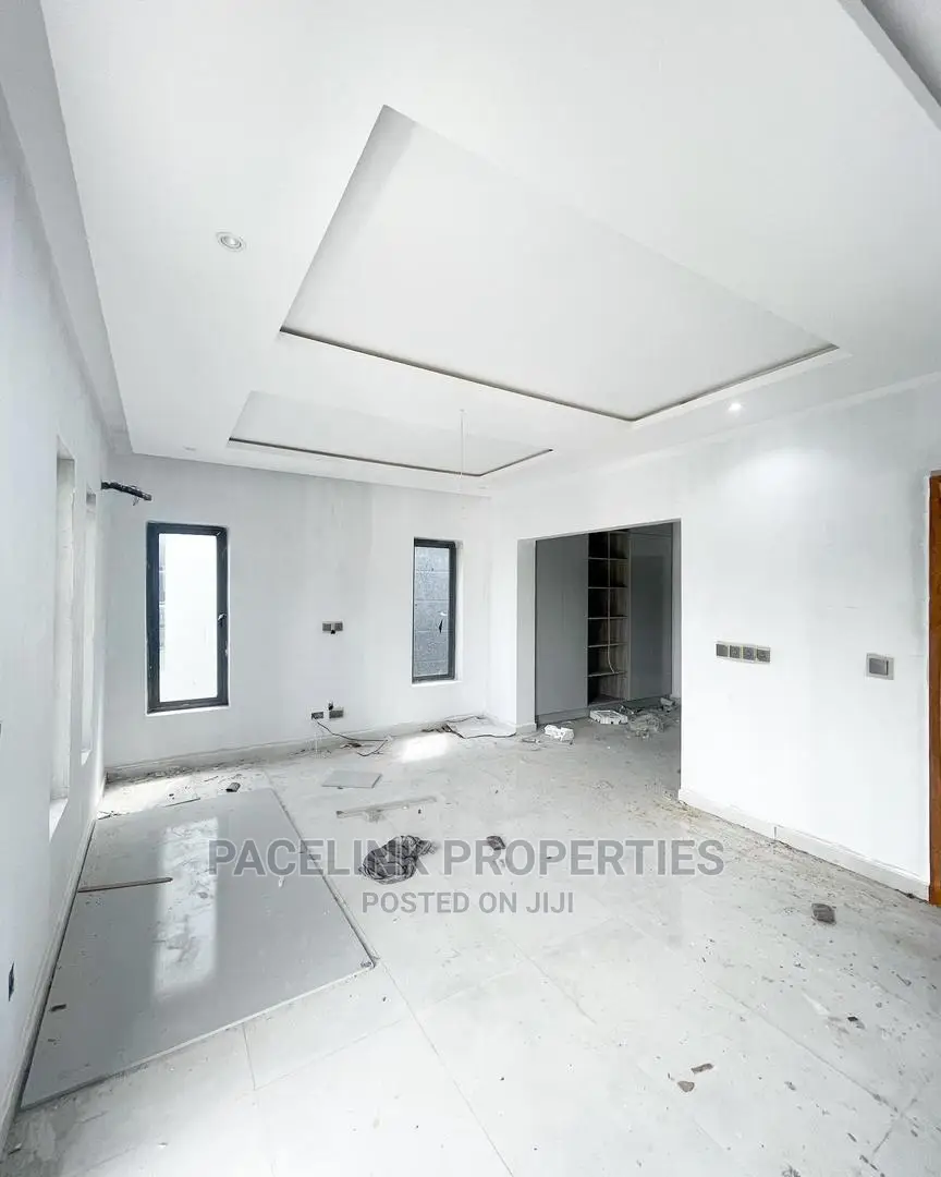 Furnished 5bdrm Duplex in Agungi Estate, Lekki Expressway for sale