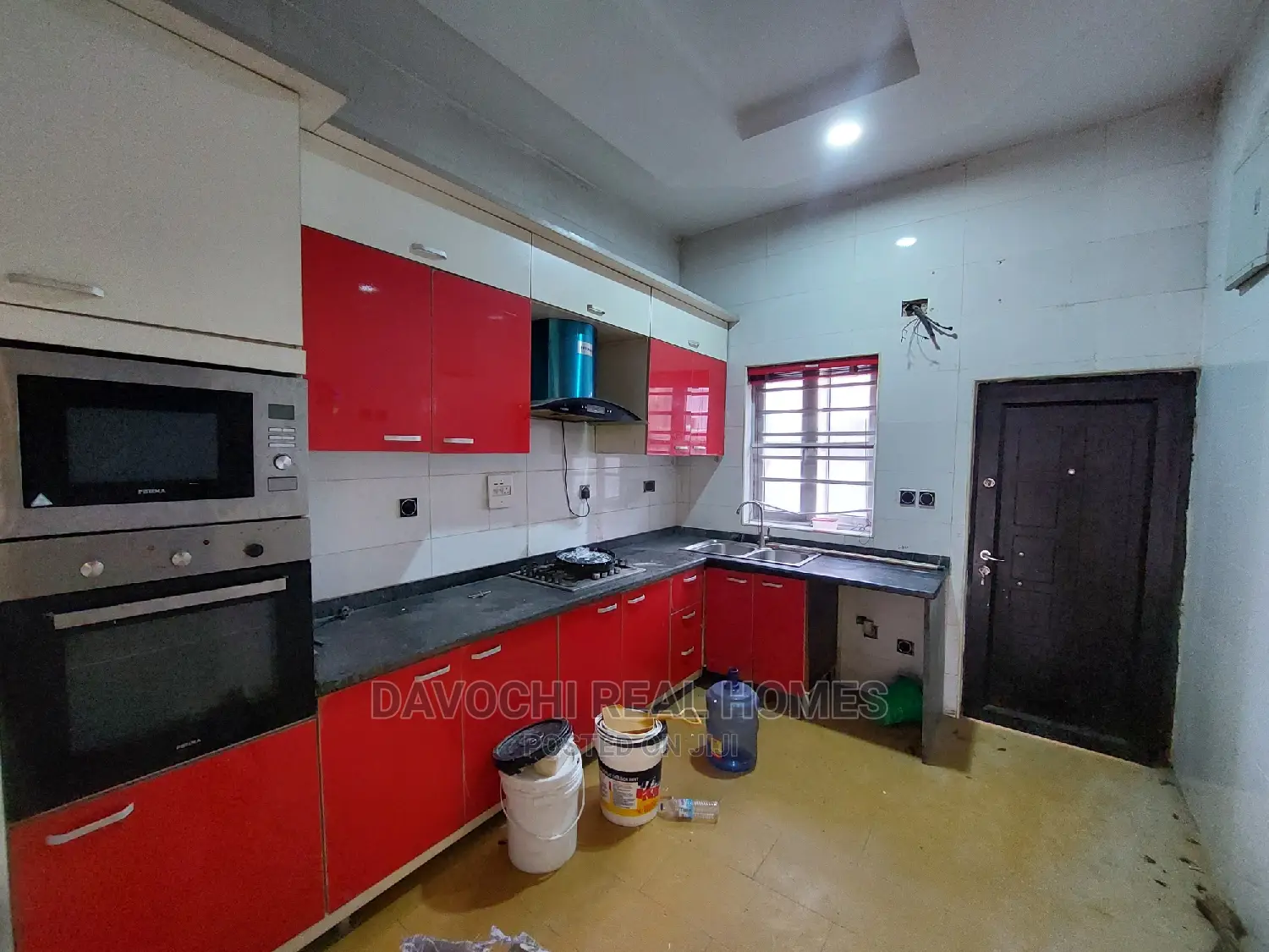 4bdrm Duplex in Immediately After for rent