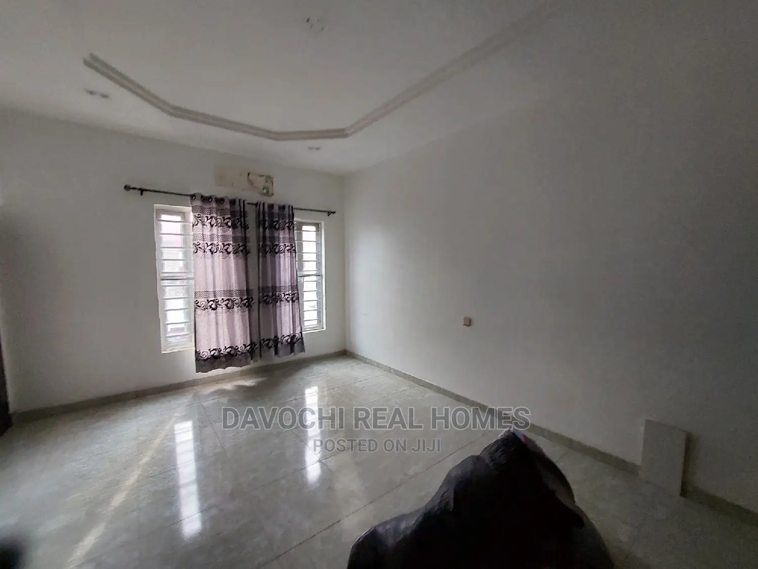 4bdrm Duplex in Immediately After for rent