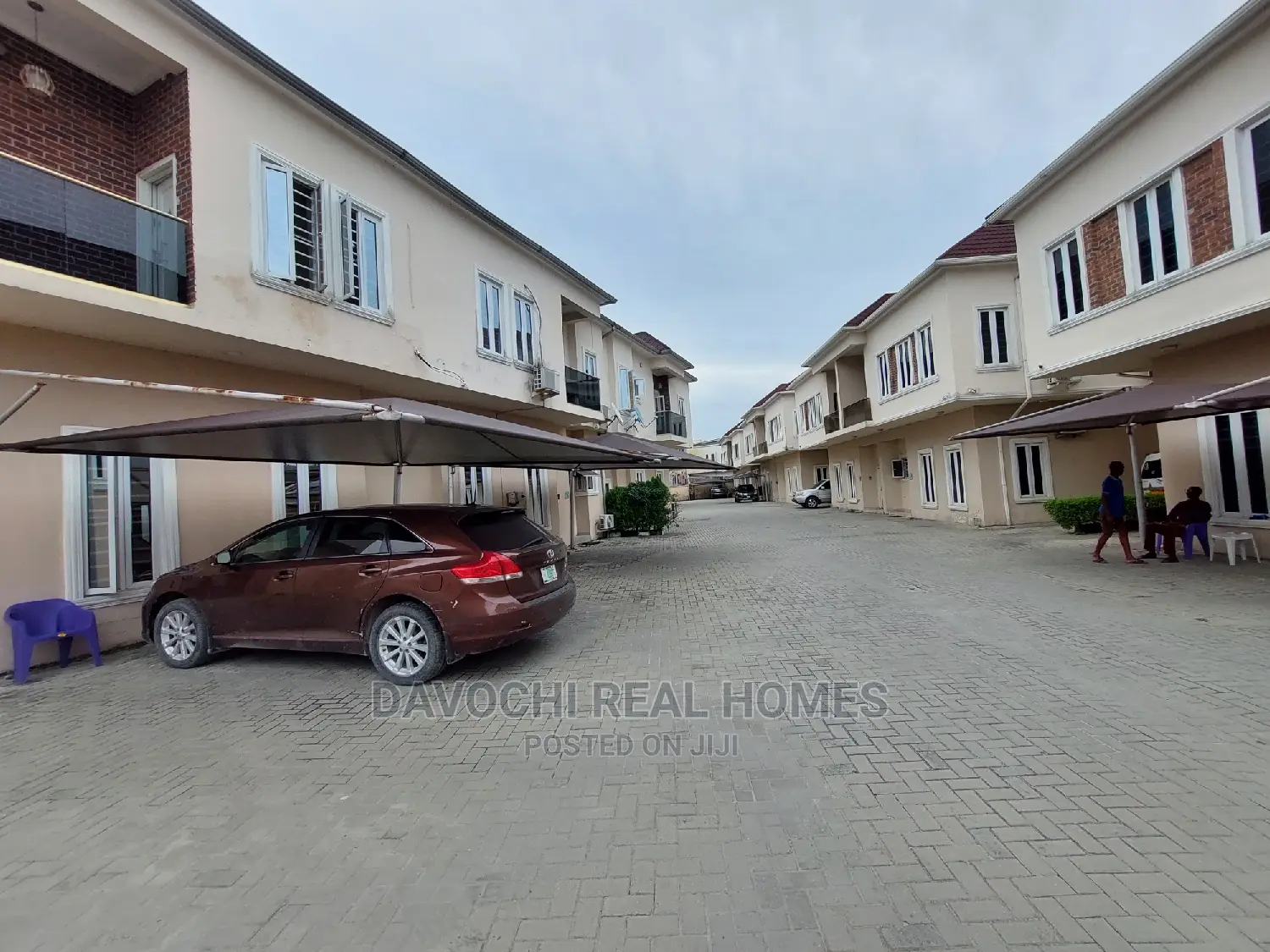 4bdrm Duplex in Orchid Road, Lekki Phase 2 for rent