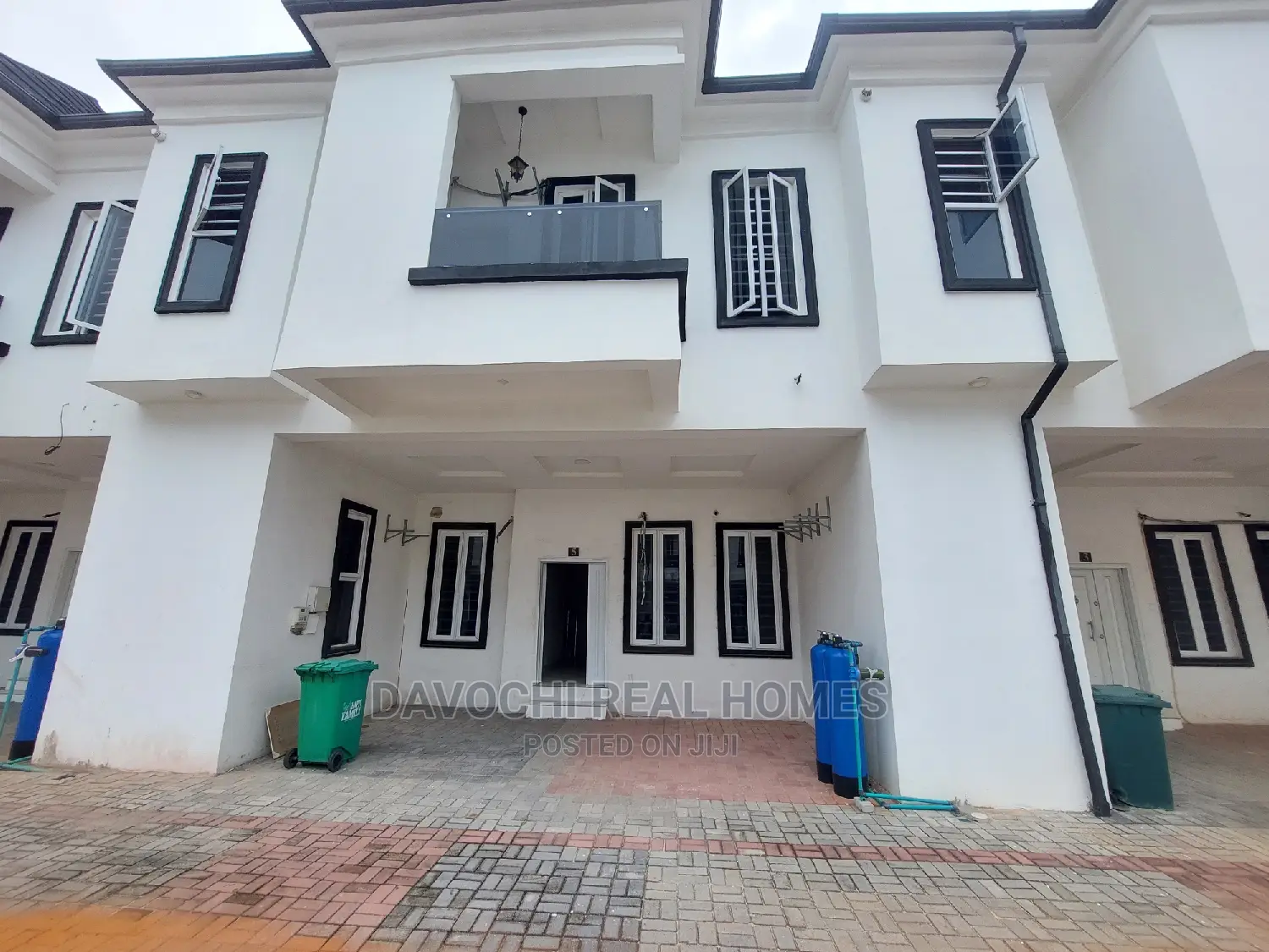 4bdrm Duplex in Second Toll Gate, Chevron for rent