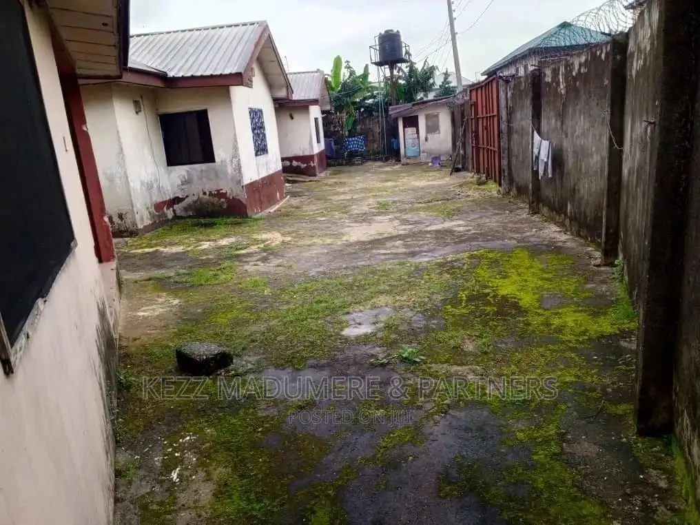 8bdrm Block of Flats in Eligbolo, Port for sale