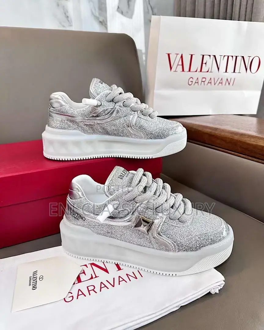 High Quality Valentino Sneakers