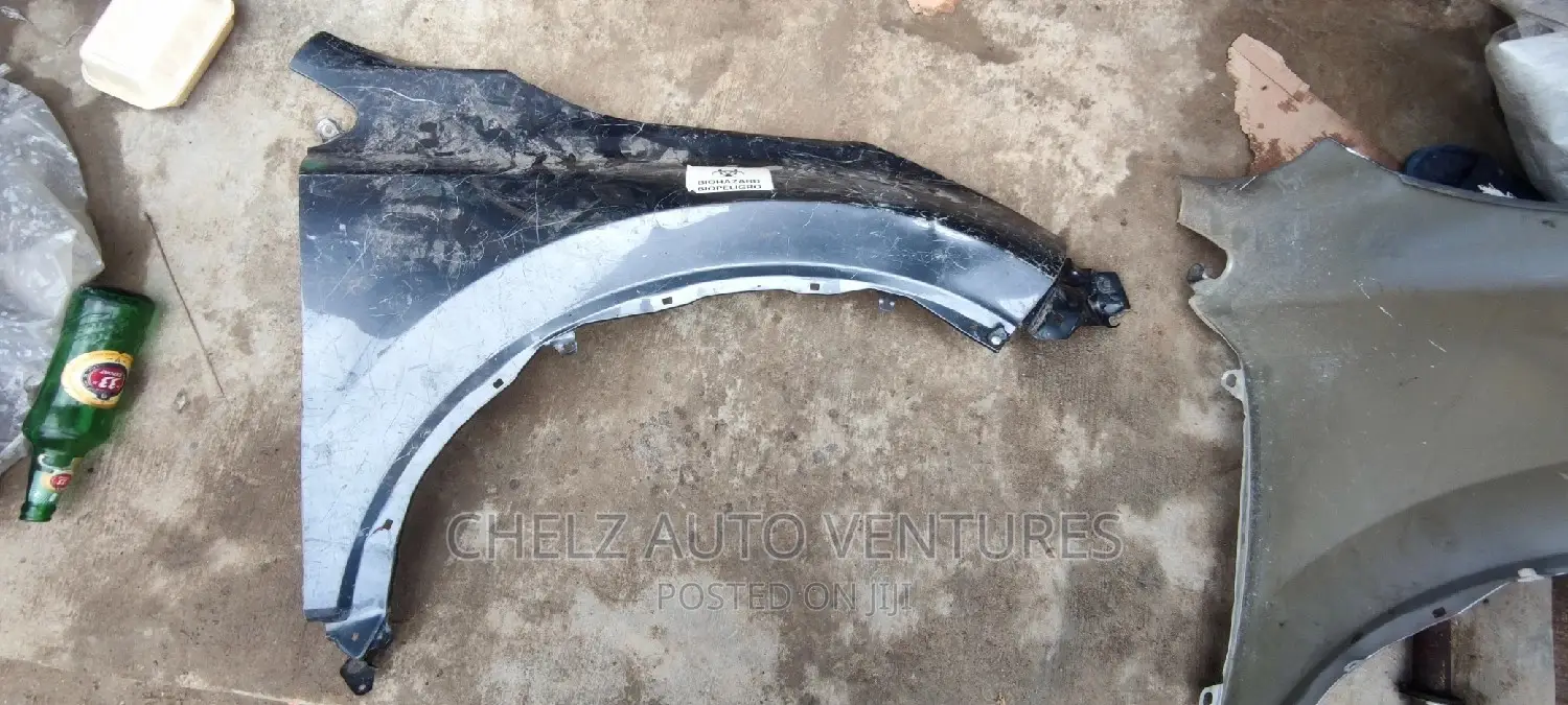 Fender Honda CR-V 2018 Model