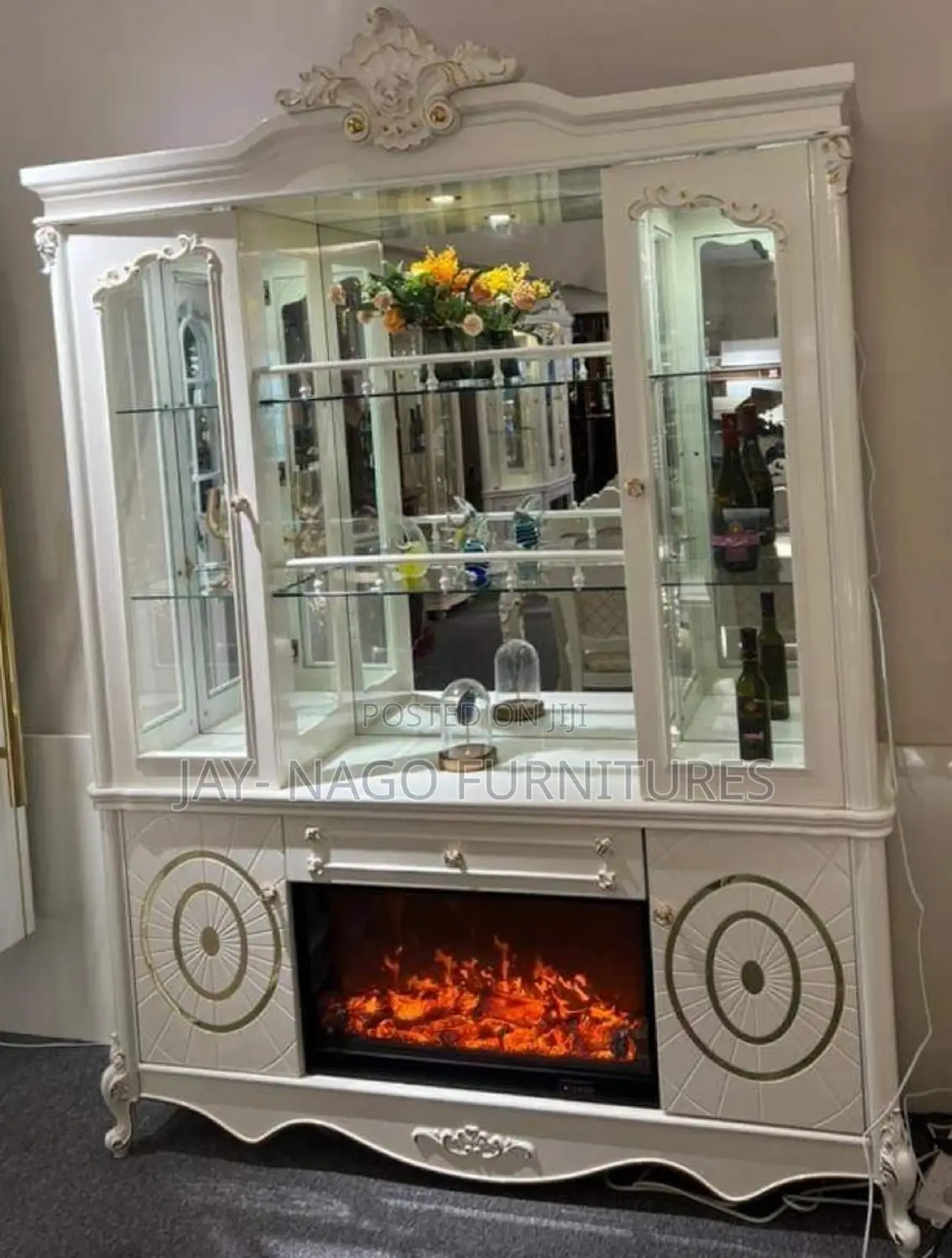 Royal Fireplace Executive Quality Wine Bar