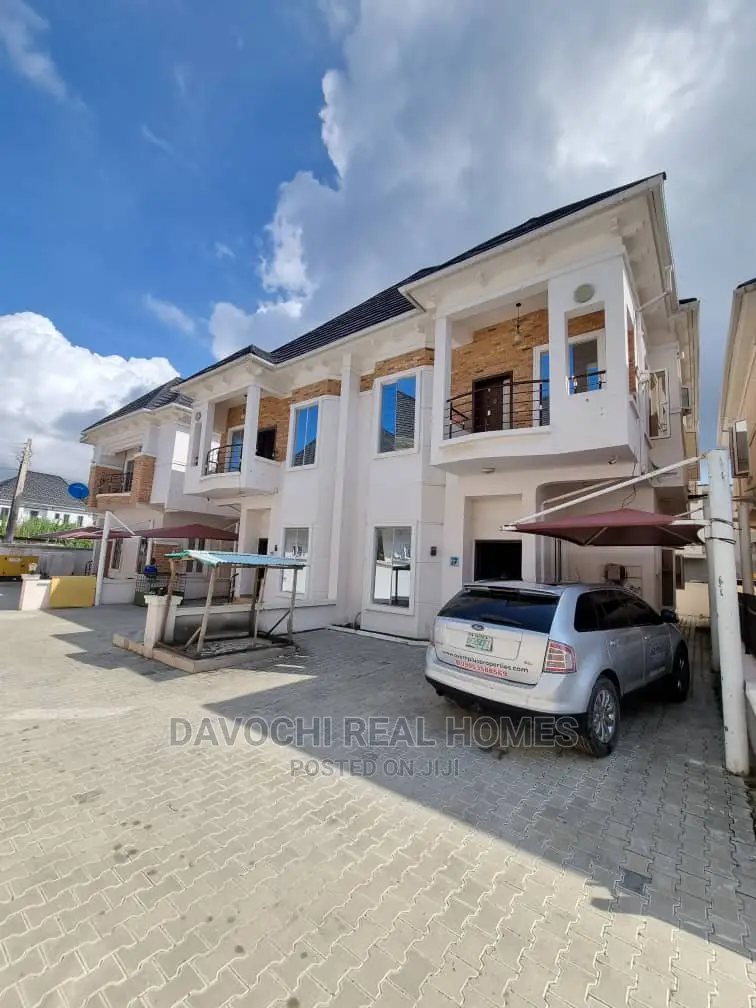 4bdrm Duplex in Chevron Conservation for rent