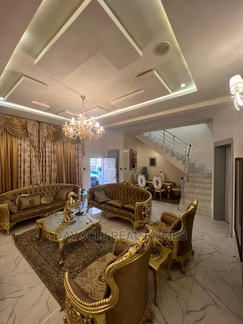 Furnished 4bdrm Duplex in Chevron Second Toll for rent