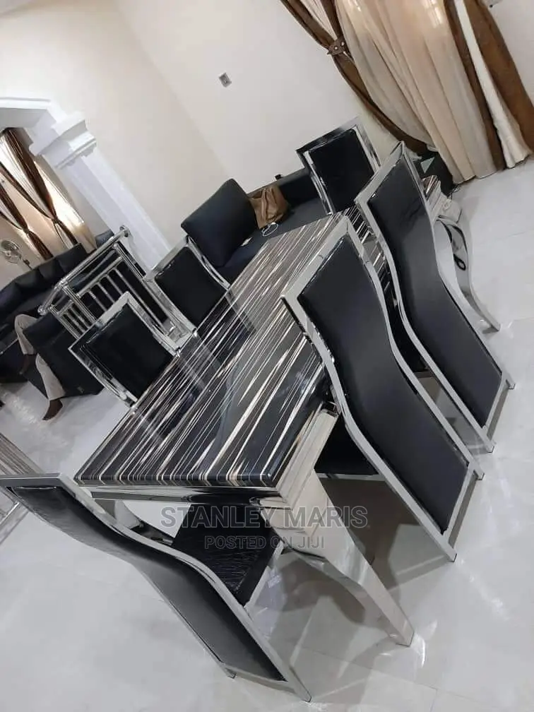 Black Marble Dinning Set