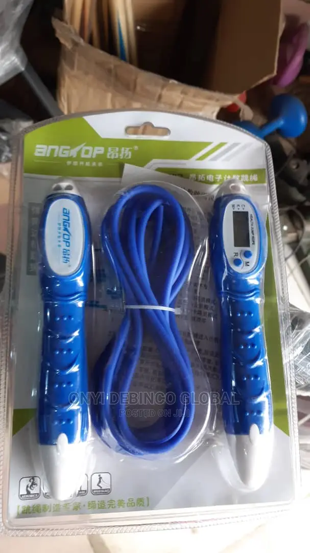 Adjustable Digital LCD Handle Skipping Rope With Counter