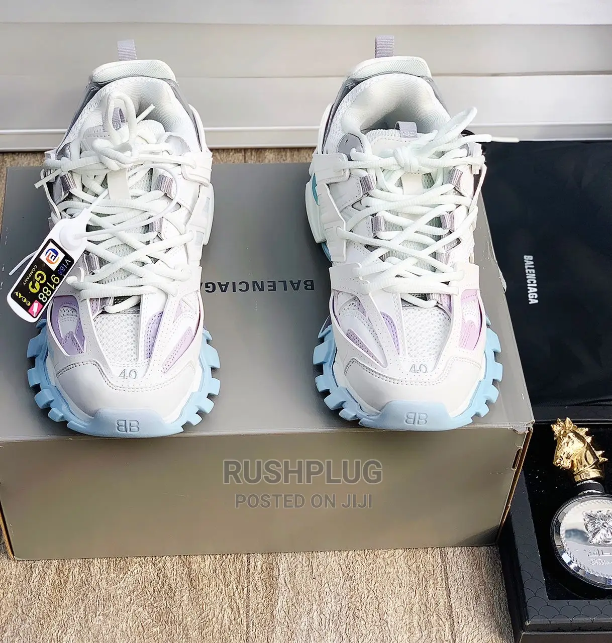 Luxury B a L E N C I a G a Unisex Drip Sneakers
