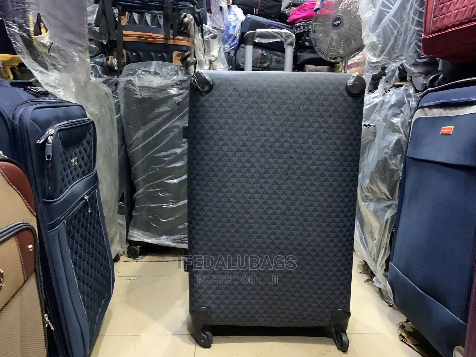 Quality Big Size Star Express Traveling Luggage