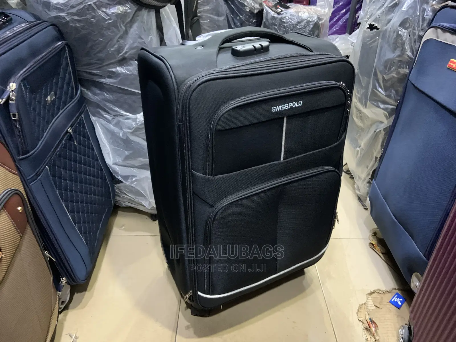 Medium Size Light Weight Swiss Polo Traveling Luggage