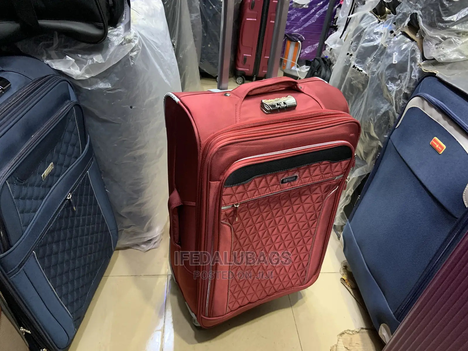 Medium Size Quality Star Express Traveling Luggage