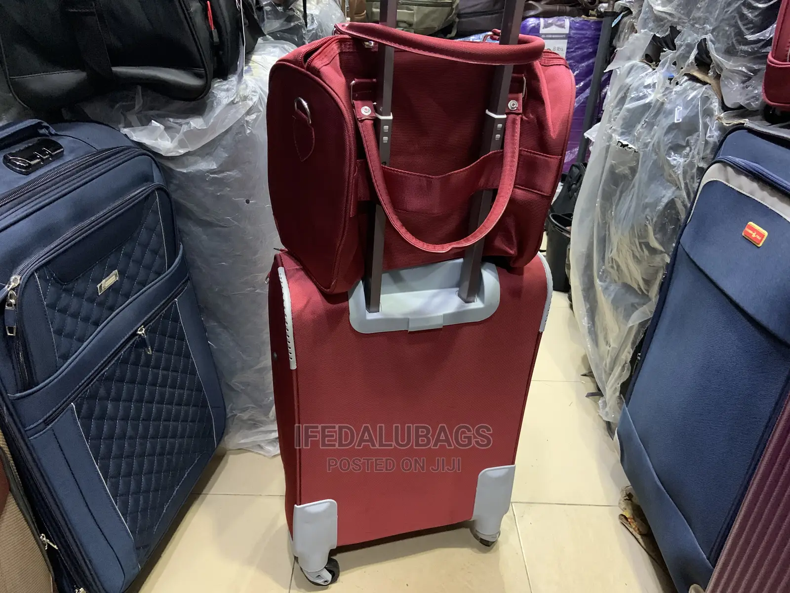 Small Size Quality Star Express Traveling Luggage With Kit