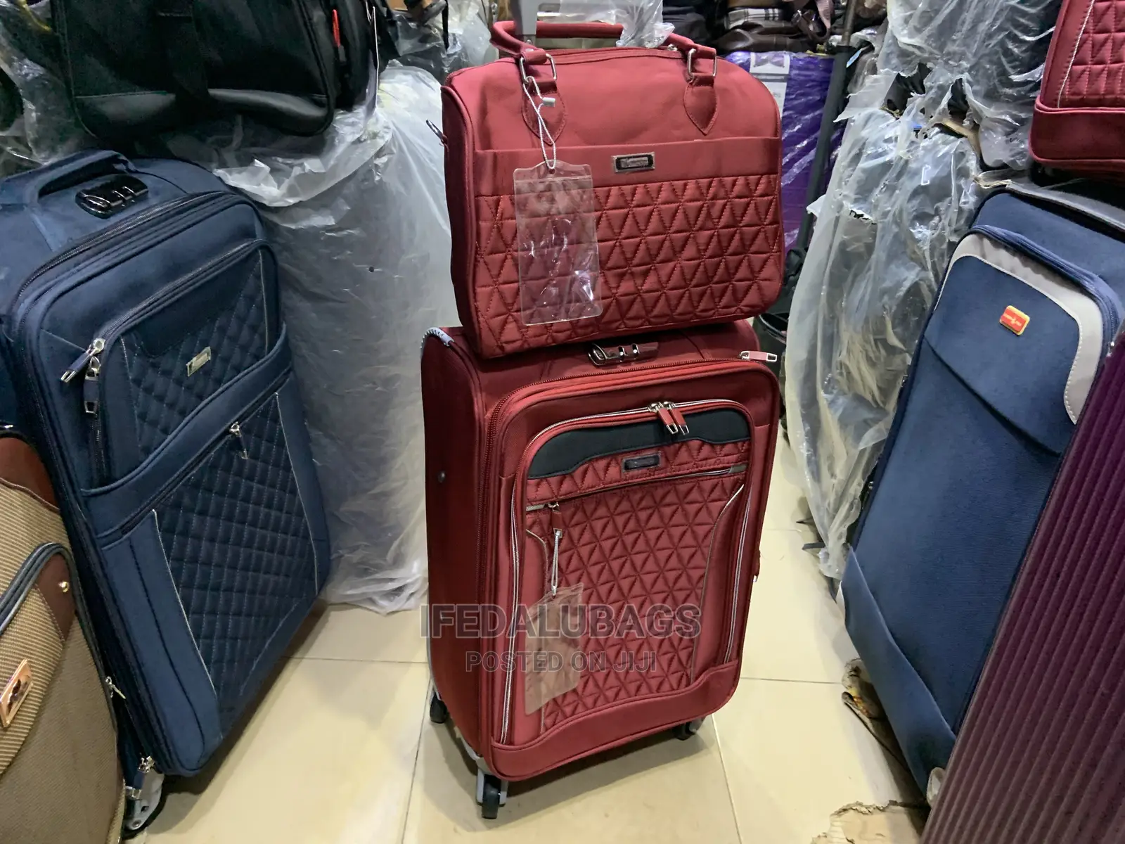 Small Size Quality Star Express Traveling Luggage With Kit