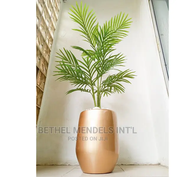 Wholesale | Fiberglass Flower Pot and Artificial Plant Combo