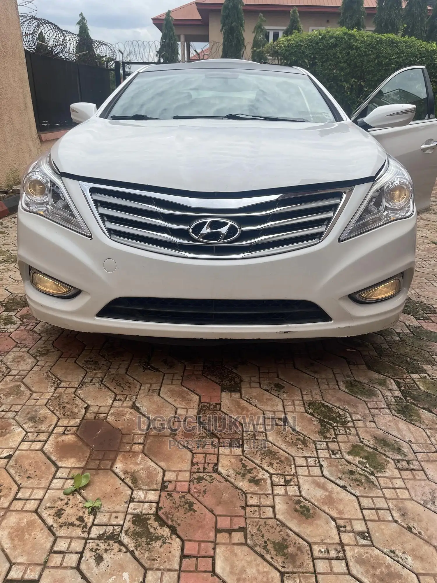 Hyundai Azera 3.3L 2013 White