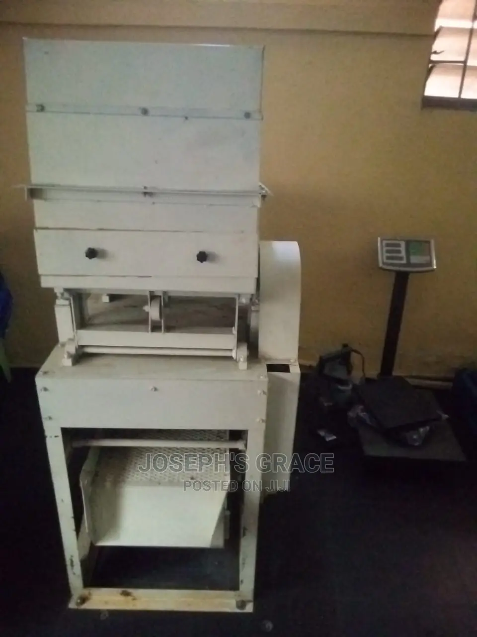 Rice Distoner 2tons Per Hour Machine.