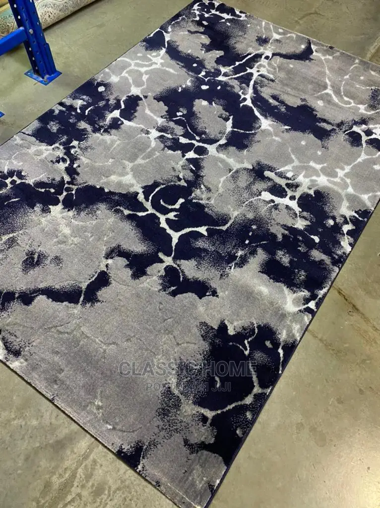 Standard 4 by 6 Center Rug