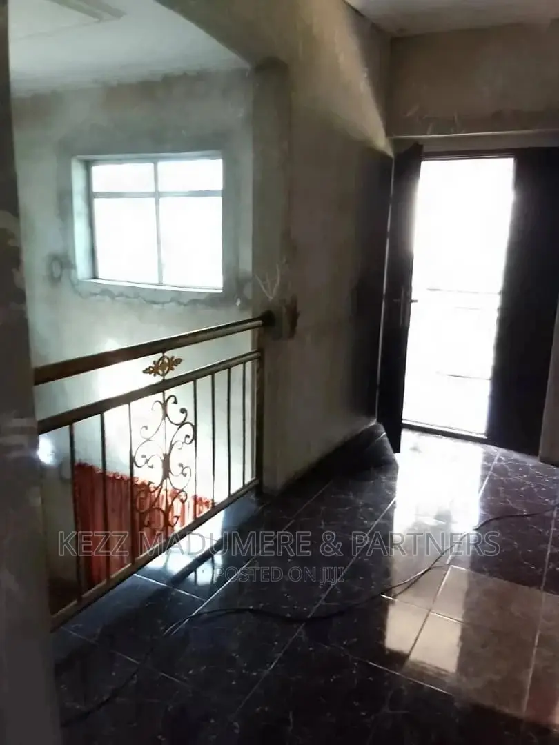 6bdrm Duplex in Rukpokwu, Port-Harcourt for sale