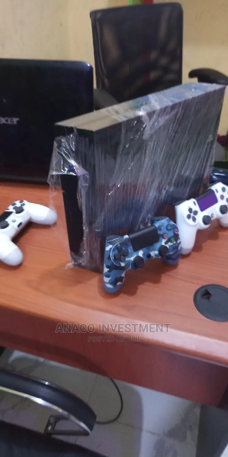 Direct Uk Used Playstation 4 With 10 Games One Controller