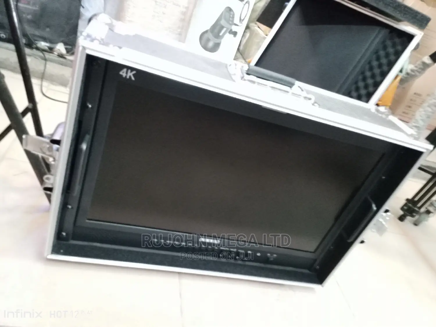 FEELWORLD 21.5'' Full HD IPS Carry-on Broadcast Monitor