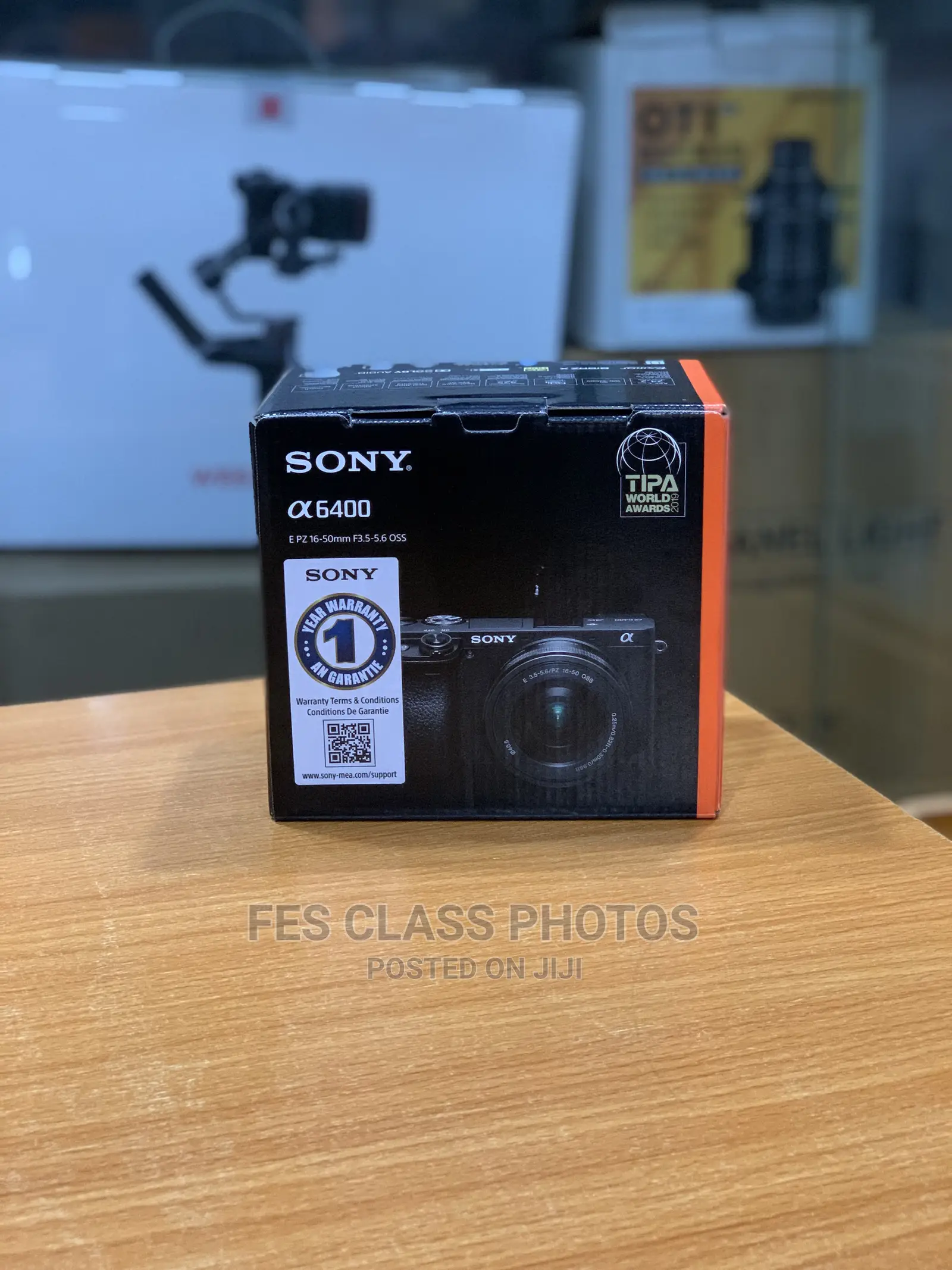 SONY A6400 With 16-50mm