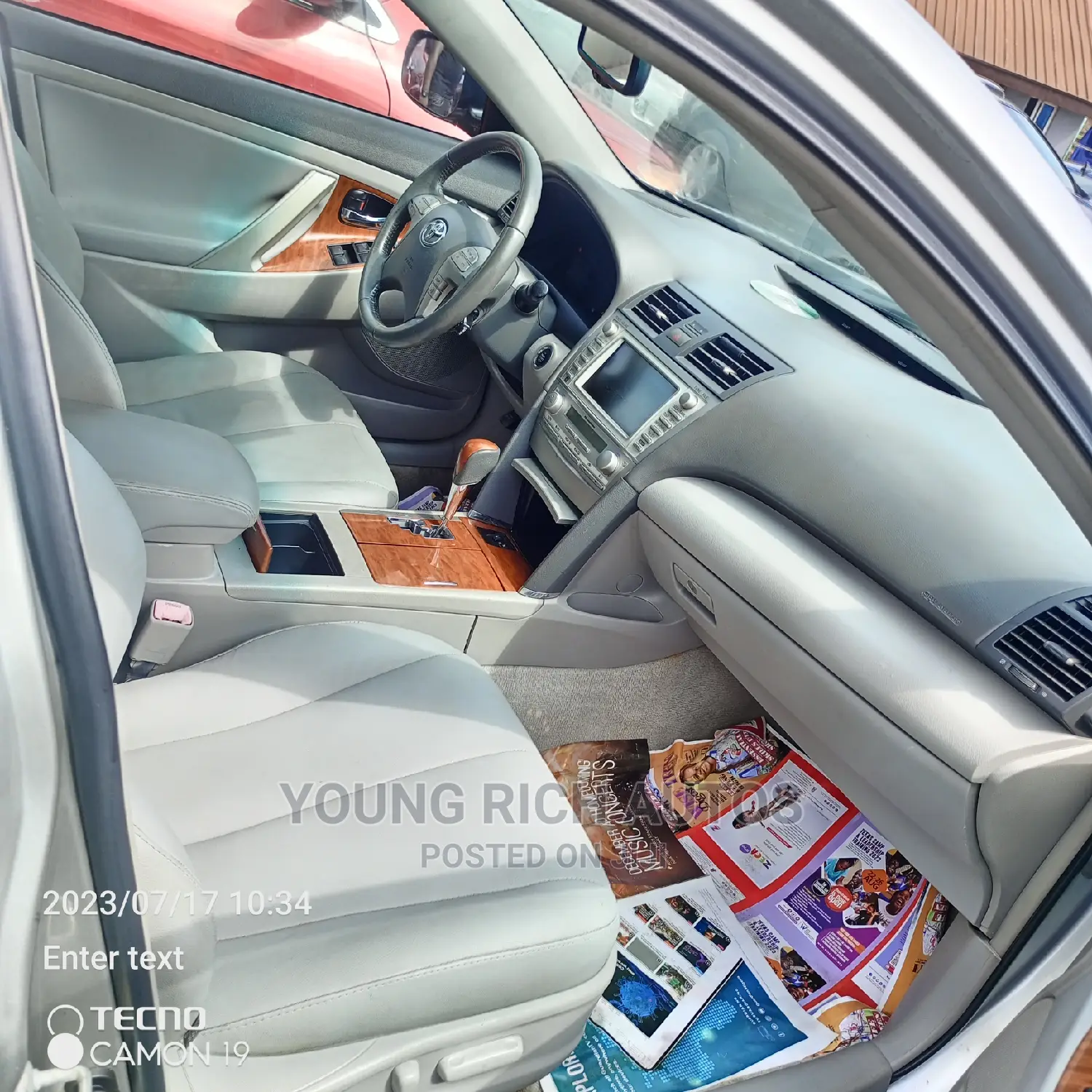 Toyota Camry 2011 Silver